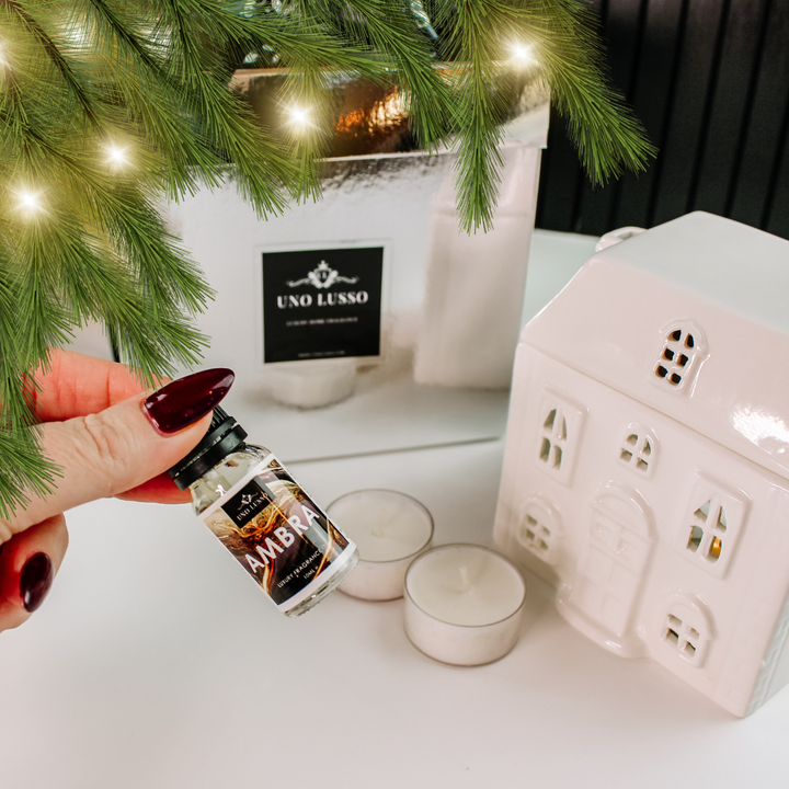 Christmas House & Fragrance Oil Gift
