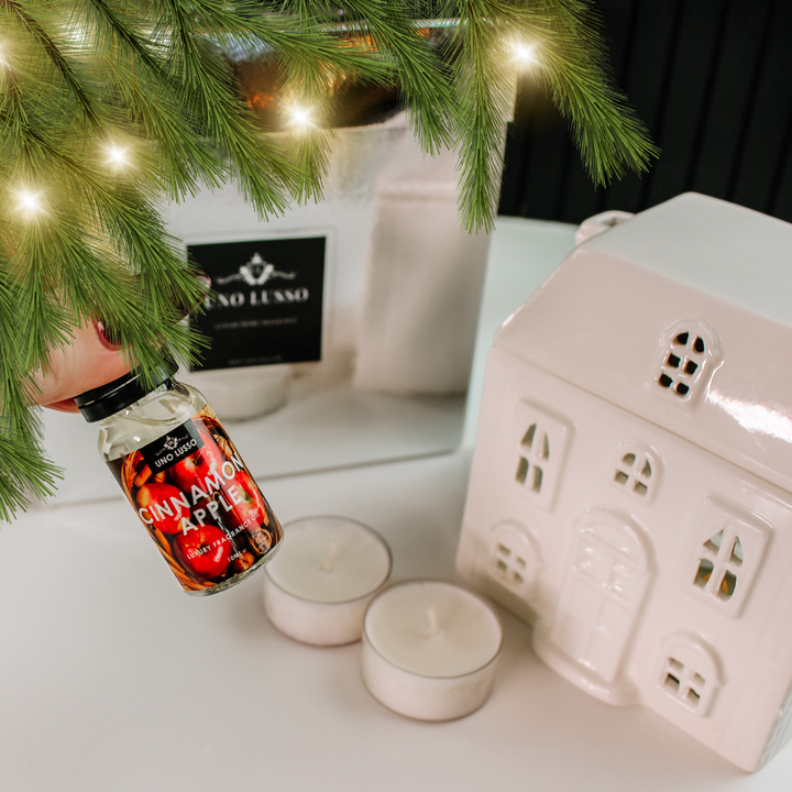 Christmas House & Fragrance Oil Gift