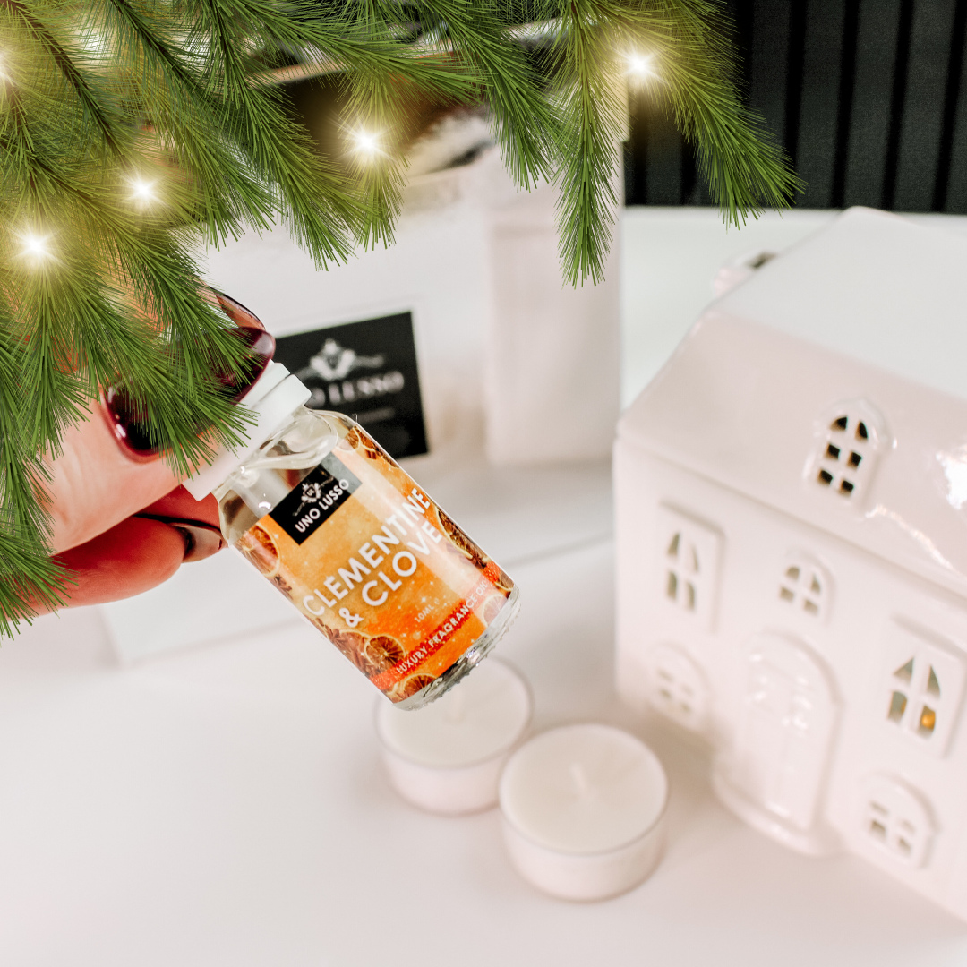 Christmas House & Fragrance Oil Gift